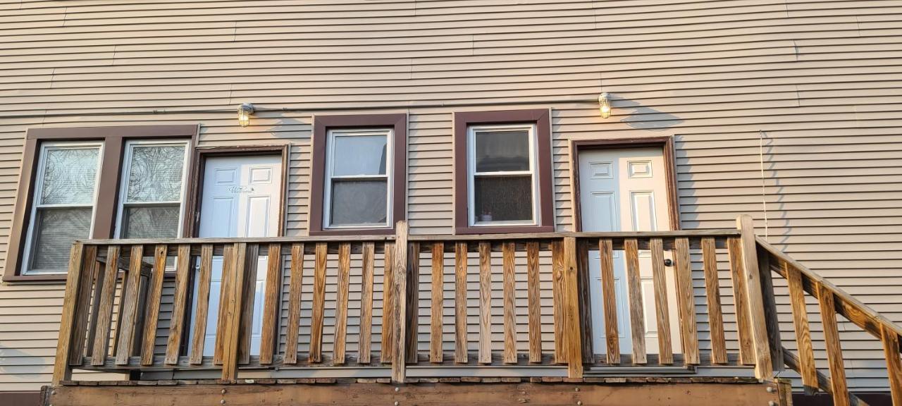 Cozy 1 Bedroom, 1 Min From Irving Park Blue Line, Free Parking Chicago Eksteriør billede